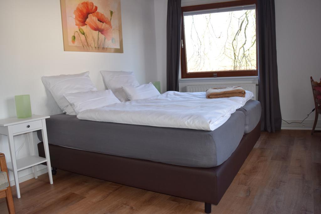 Henne-Apartment Messe Hannover Exterior foto