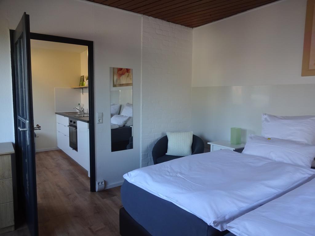 Henne-Apartment Messe Hannover Exterior foto